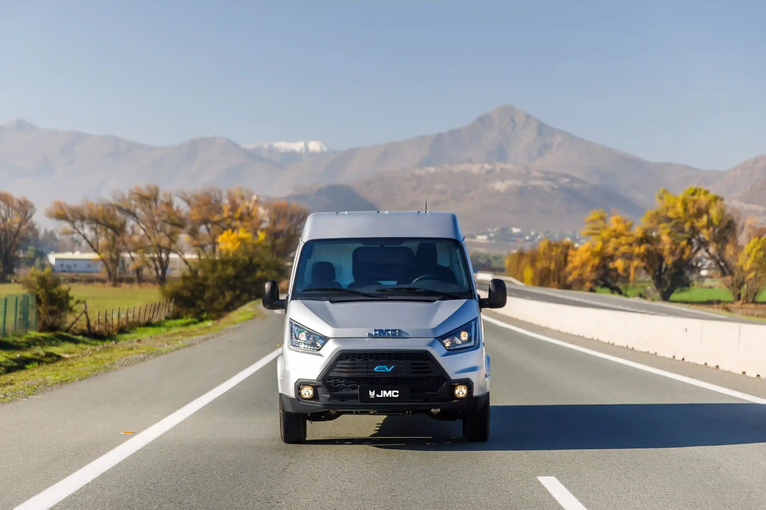 Touring EV — Vista 1